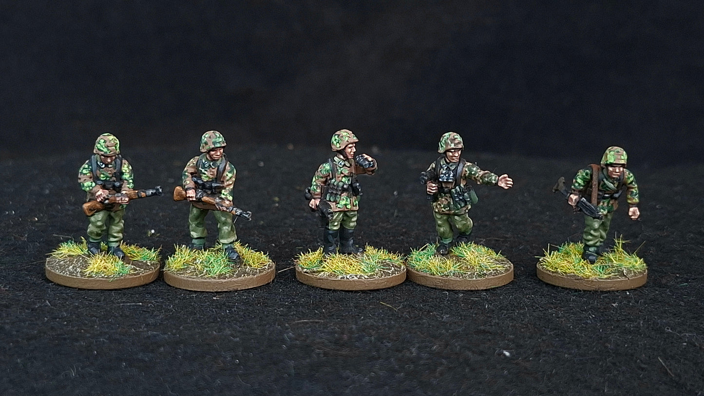WW2 German Panzergrenadiers 1943-45 Platoon 20mm