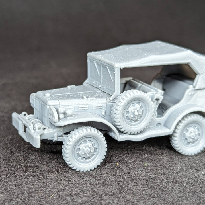 WW2 US Pacific Dodge 3/4 Ton Weapons Carrier 20mm image 0