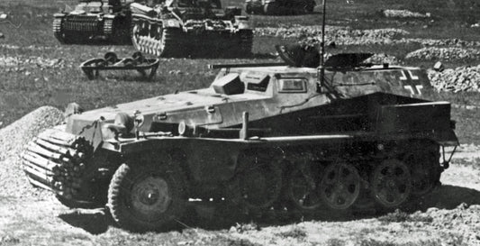 WW2 SdKfz 253 Leichter Gepanzerter Beobachtungskraftwagen 20mm image 0